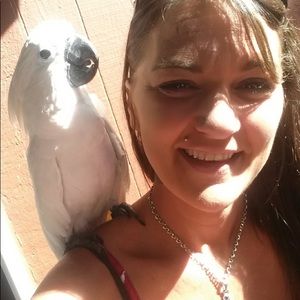 Meet your Posher, Angela